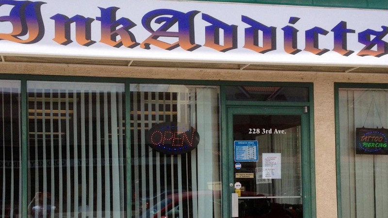 InkAddicts Tattoos & Piercings