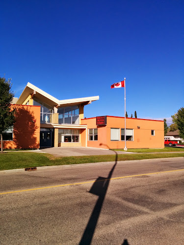 Holy Cross Collegiate