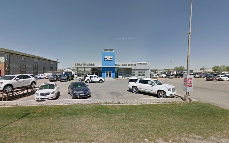 Chevrolet at STRATHMORE MOTOR PRODUCTS LTD.